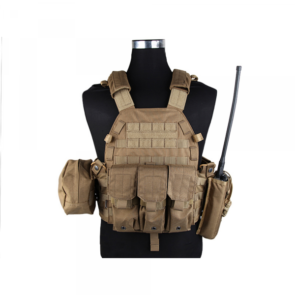 Тактический жилет с 3-мя подсумками EmersonGear LBT6094A style Plate Carrier w 3 pouches (Coyote Brown)